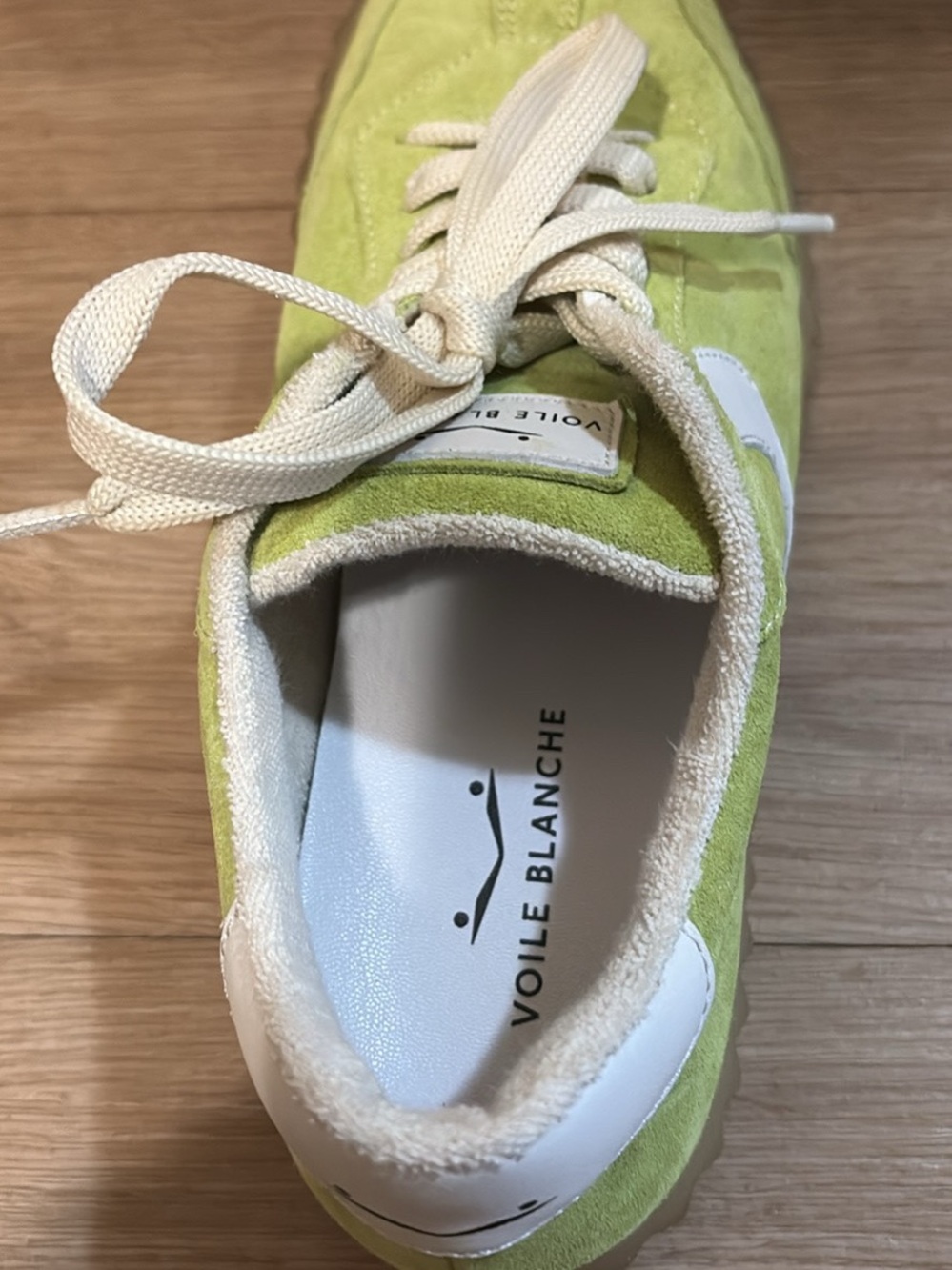 Voile Blanche Women's INES sneakers in a lime-white - Picture 6 of 9